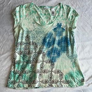 Liz Claiborne scoop neck tshirt